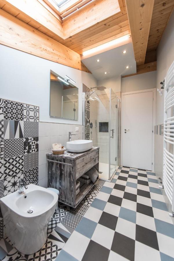 Bussoleno Loft 29 Mansardato Con Ampio Terrazzo מראה חיצוני תמונה